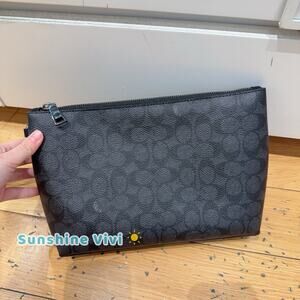 NWT Coach Men's Pouch In Signature Canvas CCF32 CHARCOAL/BLACK